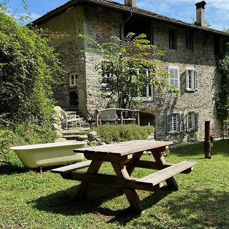 Mountain Cabin Valsesia Appartement Stella Varallo Bagian luar foto