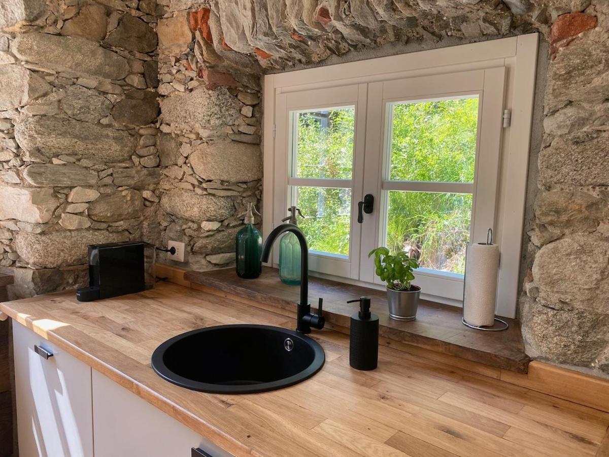 Mountain Cabin Valsesia Appartement Stella Varallo Bagian luar foto